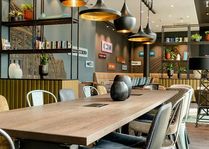 Motel One Köln-Waidmarkt